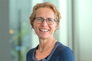 Antje Baeumner
