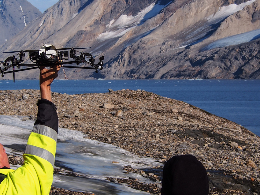 Octocopter system for airborne mapping